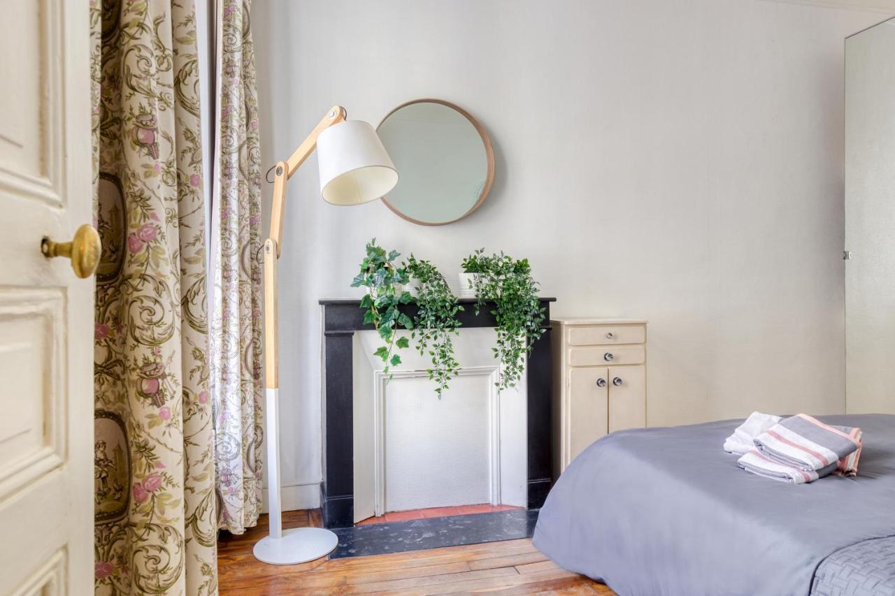 Appartement Cosy Chaleureux Proche Paris - Defense Сюрен Екстер'єр фото